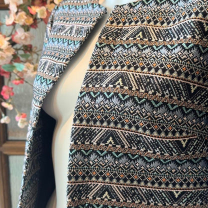0098 Tahari black, white, and beige geometric patterned elegant boho jacket