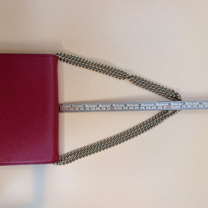 Authentic Gucci Interlocking G Chain Wallet – Red Pebbled Leather | 2-Way |